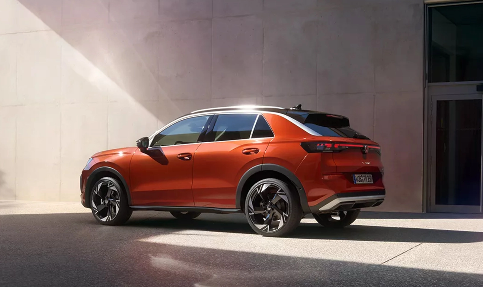 Nuovo Volkswagen T-Roc. Next level SUV.