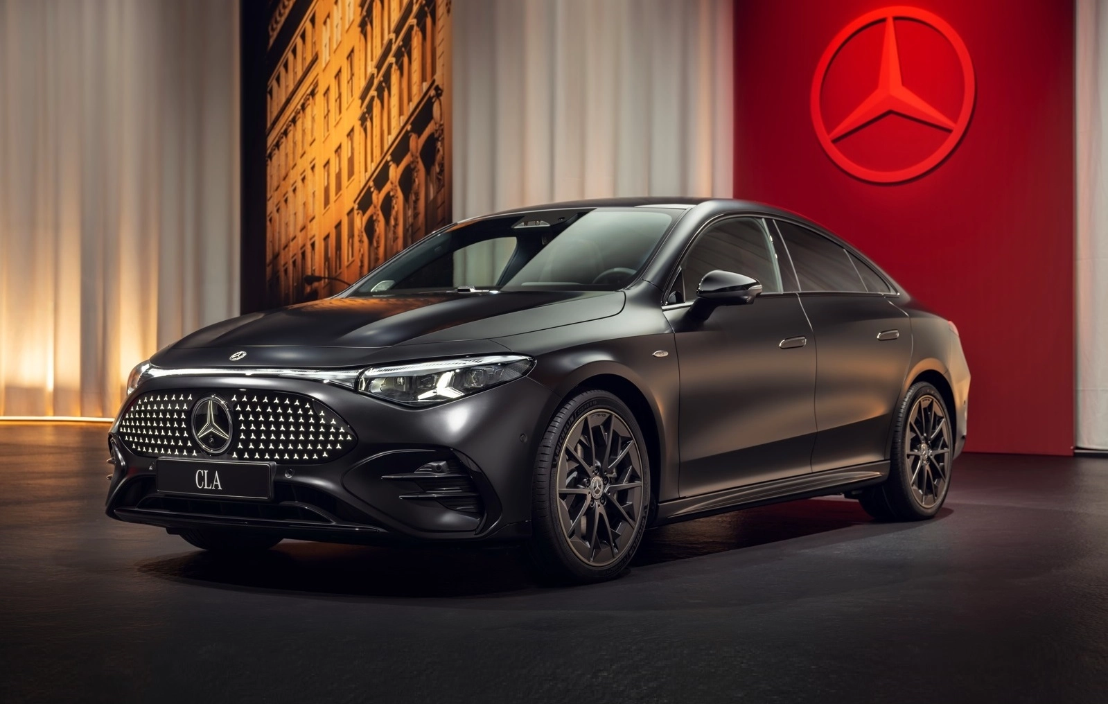 Nuova Mercedes-Benz CLA