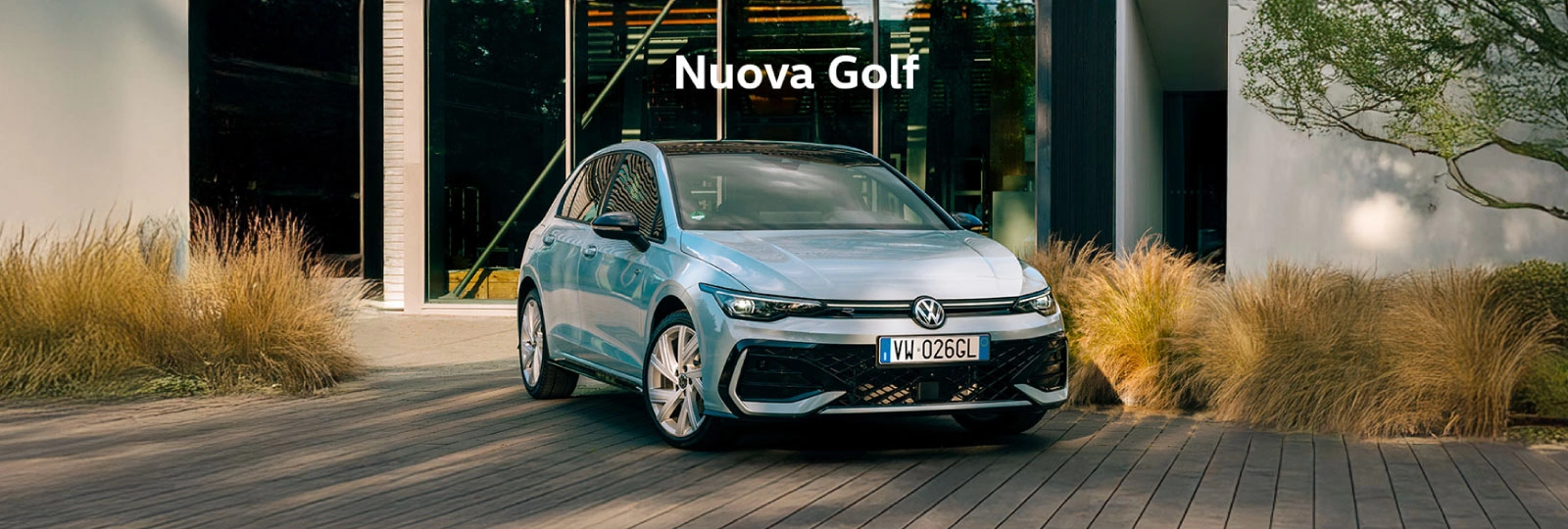 Promozione Nuova Volkswagen Golf tua da 209€ al mese 