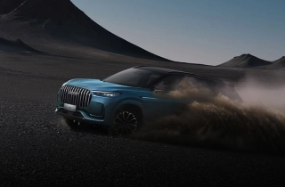 Jaecoo 8 SHS-P: il nuovo SUV plug-in hybrid da 428 CV con autonomia fino a 1.100 km