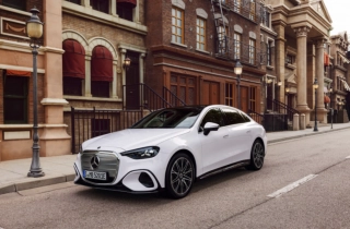 La nuova Classe C elettrica: comfort e sportività per ridefinire il segmento