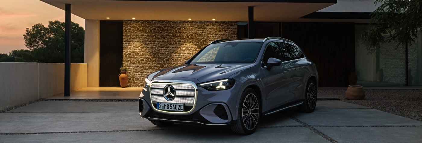 Nuova Mercedes-Benz GLC elettrica: prezzi a partire da 72.588 euro nella versione GLC 400 4MATIC ADVANCED