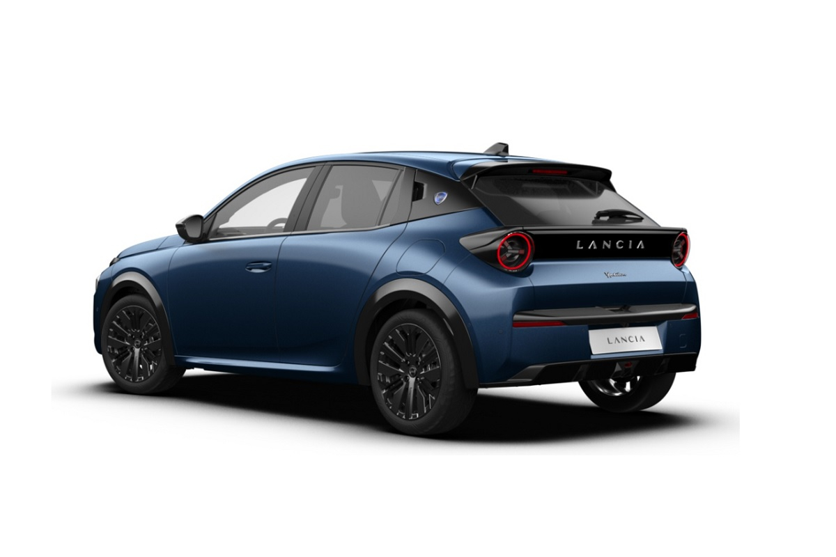 2 - Lancia Ypsilon 1.2 mhev 110cv e-dct