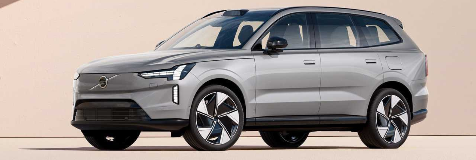 Volvo EX90