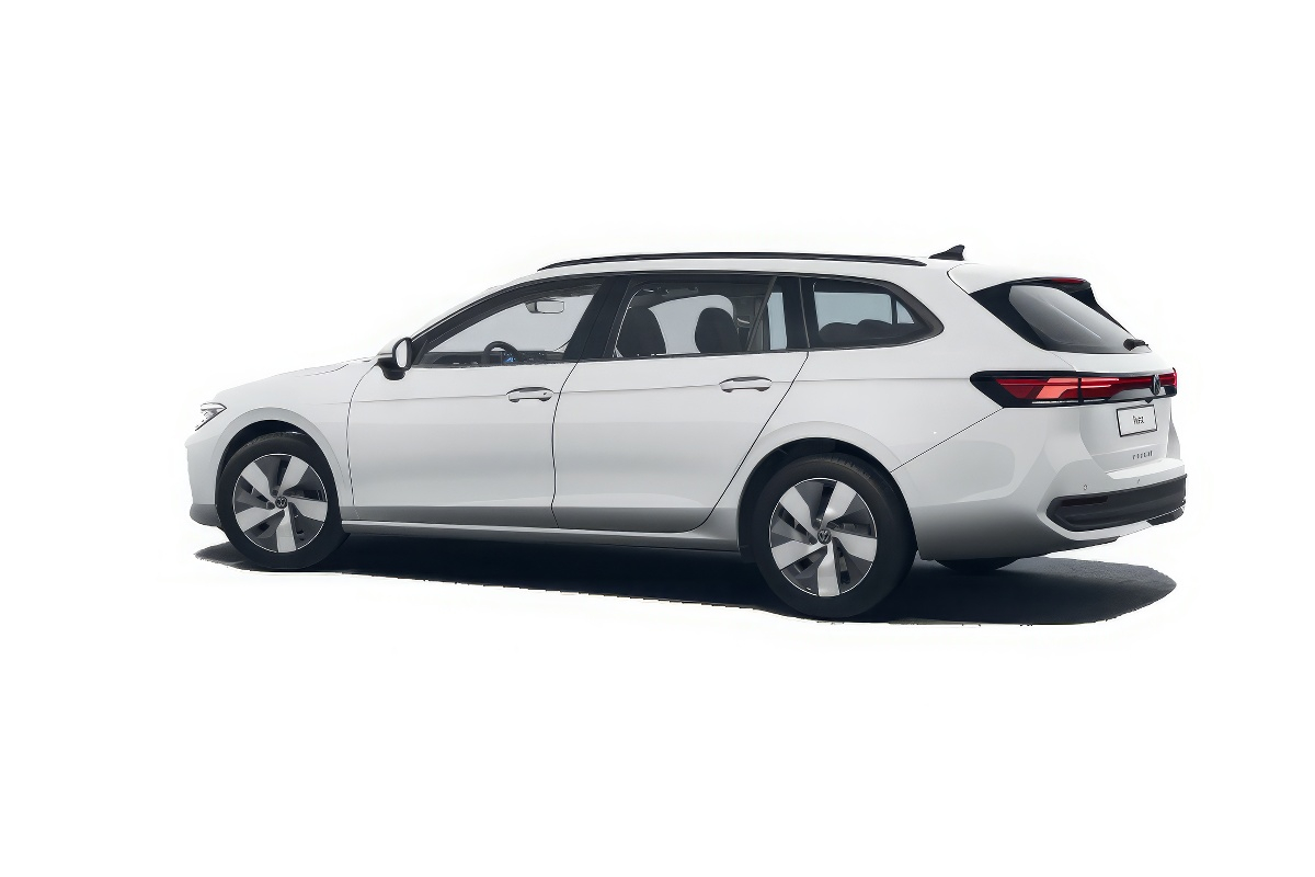 2 - Volkswagen Nuova Passat tsi ehybrid Trend 204cv dsg