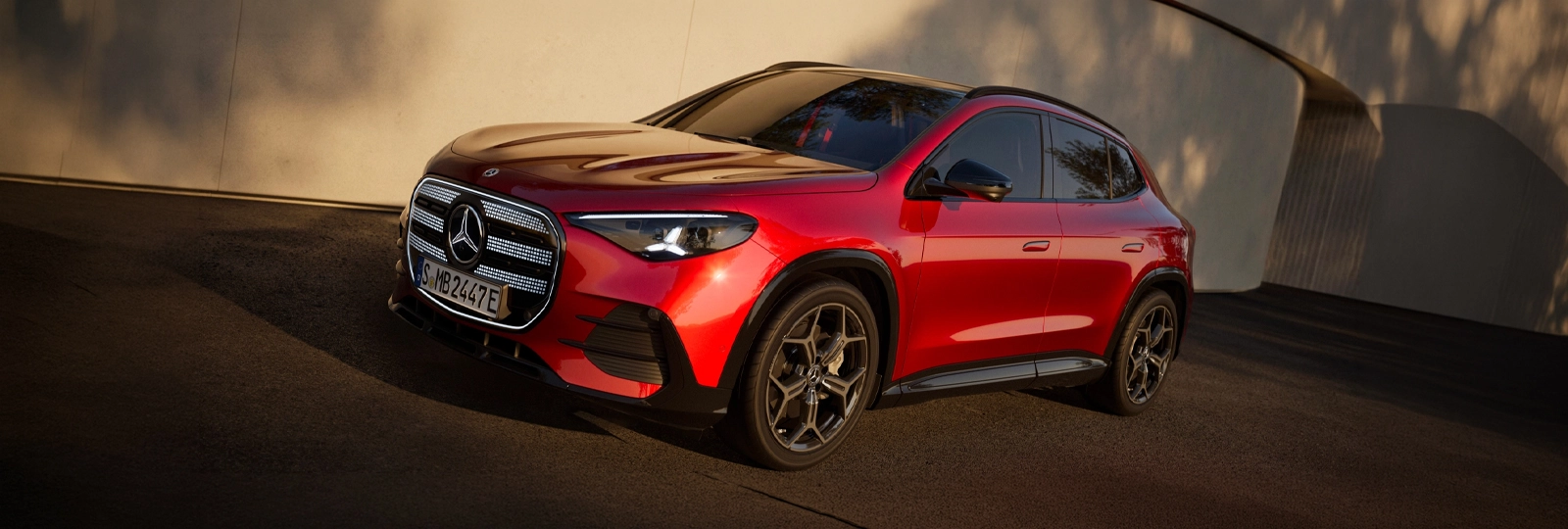 Nuova Mercedes-Benz GLA tua con Vantaggio Cliente fino a 12.000€